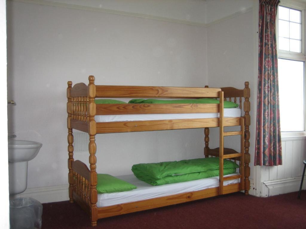 Yha Borth Hostel Eksteriør bilde